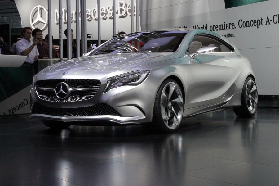  Mercedes-Benz A-Class Concept 2011 года  (фото 2 из 129)